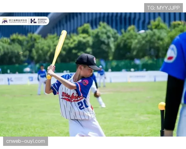 评论：高校垒球联赛引入“挑战鹰眼”系统一年，裁判判罚争议是否显著减少？